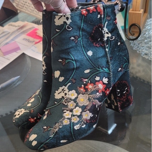 Loreida Satin Block Heel Embroidered Bootie - Picture 6 of 8